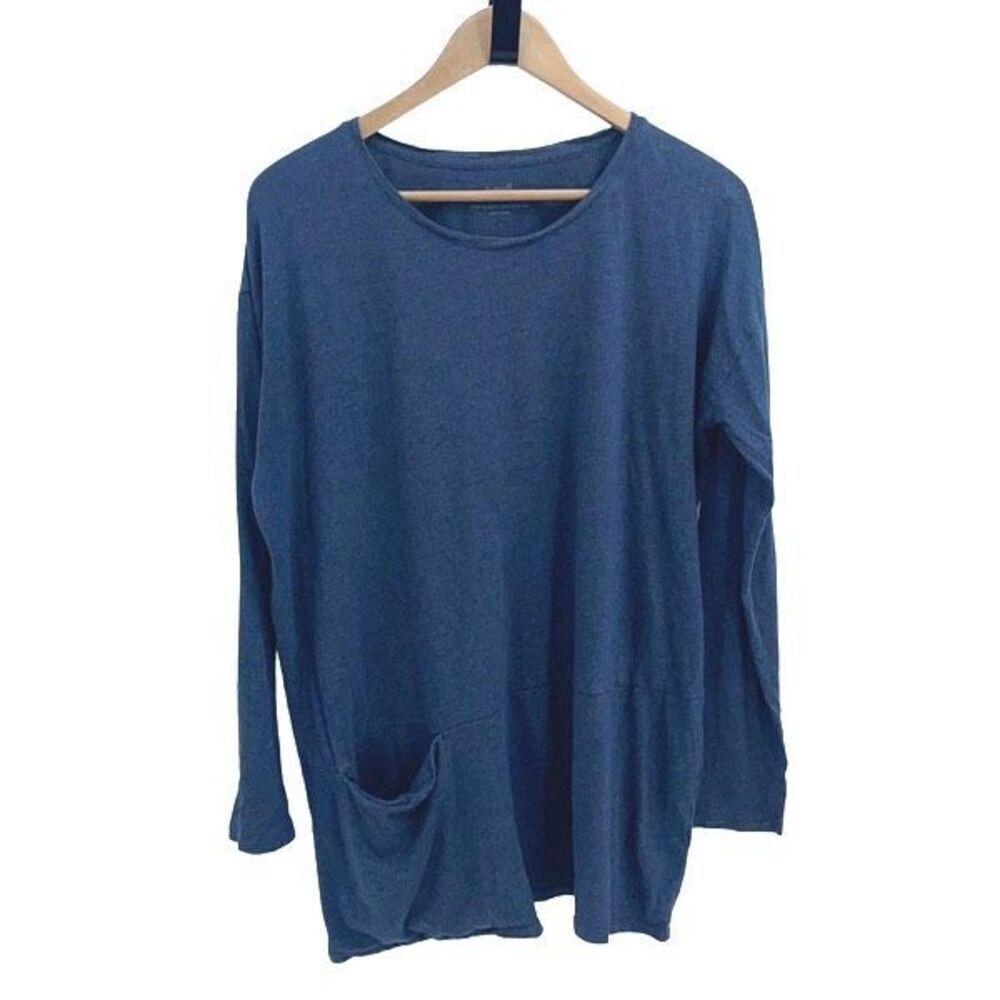Women’s Long Sleeve Pocket Tee - Blue